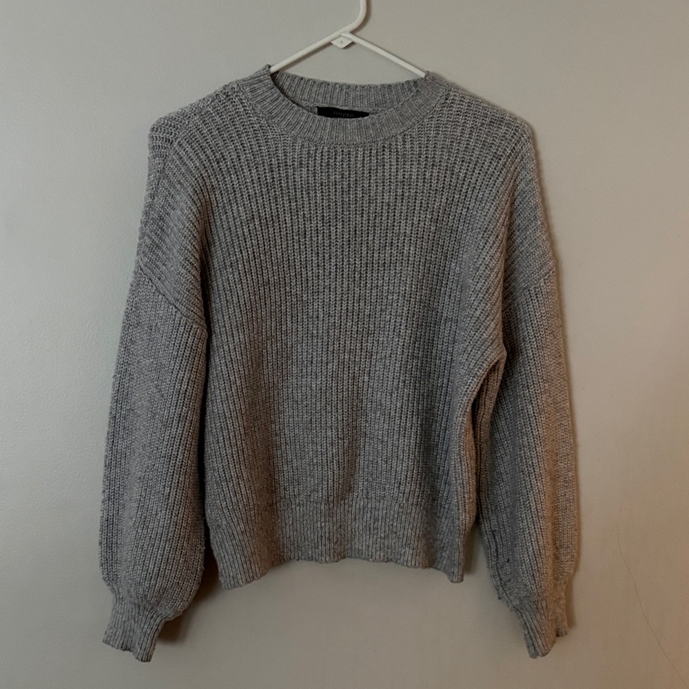 Women’s Gray Sweater